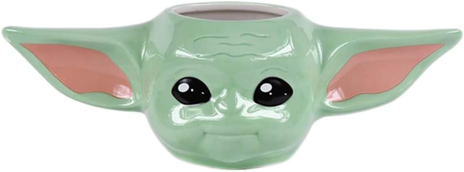 Caneca 3D Star Wars Mandalorian Baby Yoda 400ml - Colecionáveis - Pyramid International