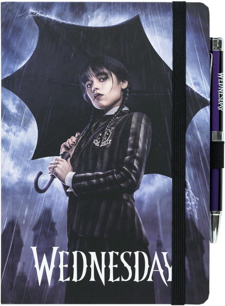 Caderno Premium A5 Wednesday Addams + Caneta Projetor - Papelaria - erik