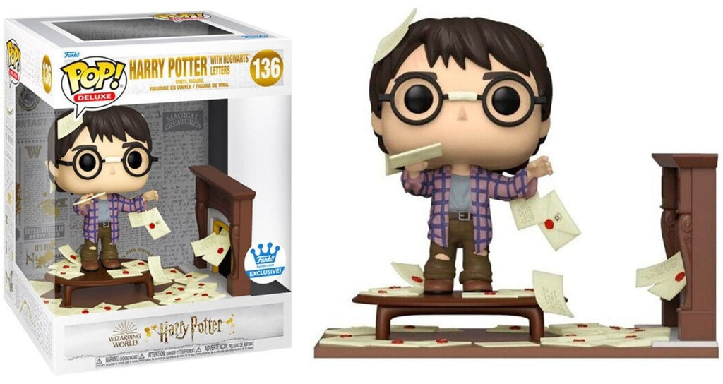 POP! Deluxe Anniversary Harry Potter with Hogwarts Letters Exclusive 15 cm - Colecionáveis - Funko