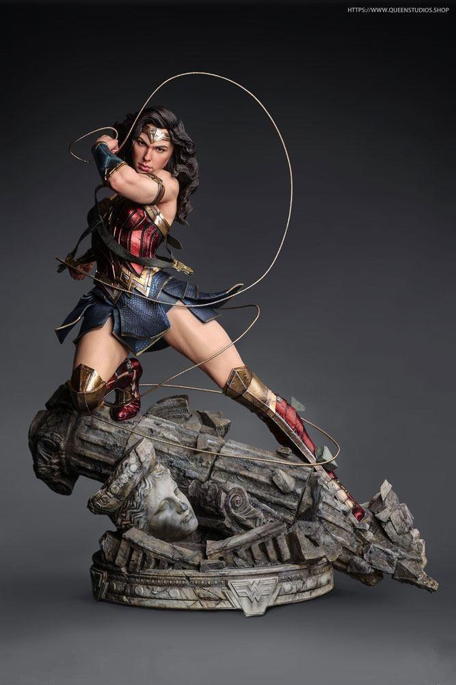 Wonder Woman Comic Statue 1/4 Wonder Woman Early Bird Version 47 cm - Colecionáveis - Queen Studios